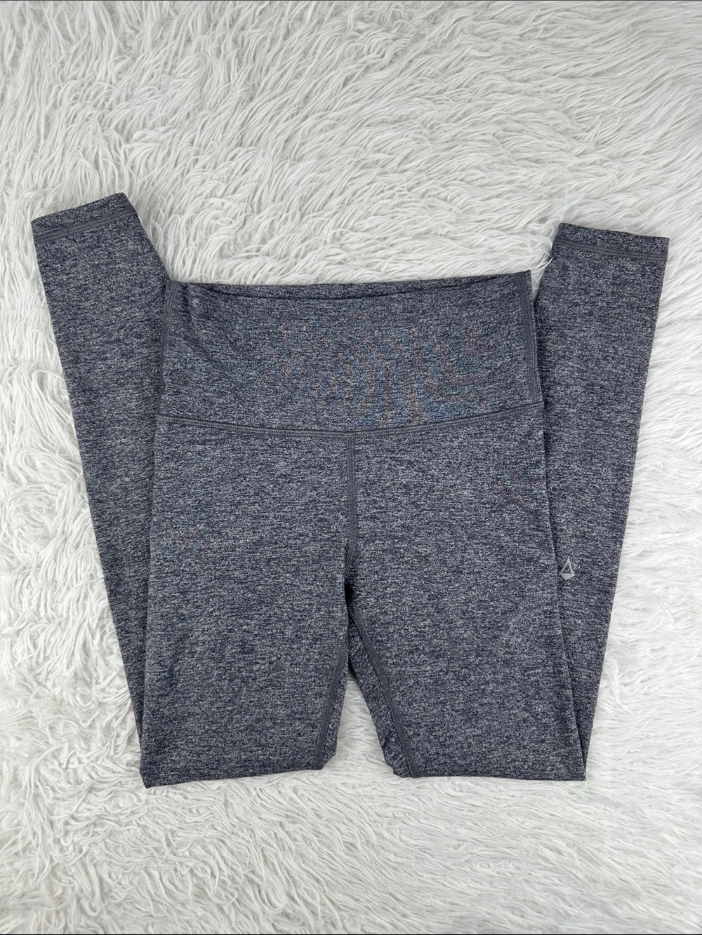 Ivivva by Lululemon Grey Girls Leggings size 8
